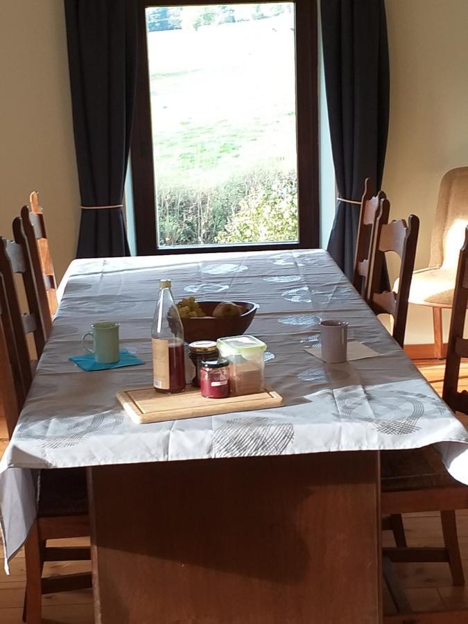 Gite L'Ecole De Ma Mere Villa Bertogne Eksteriør bilde