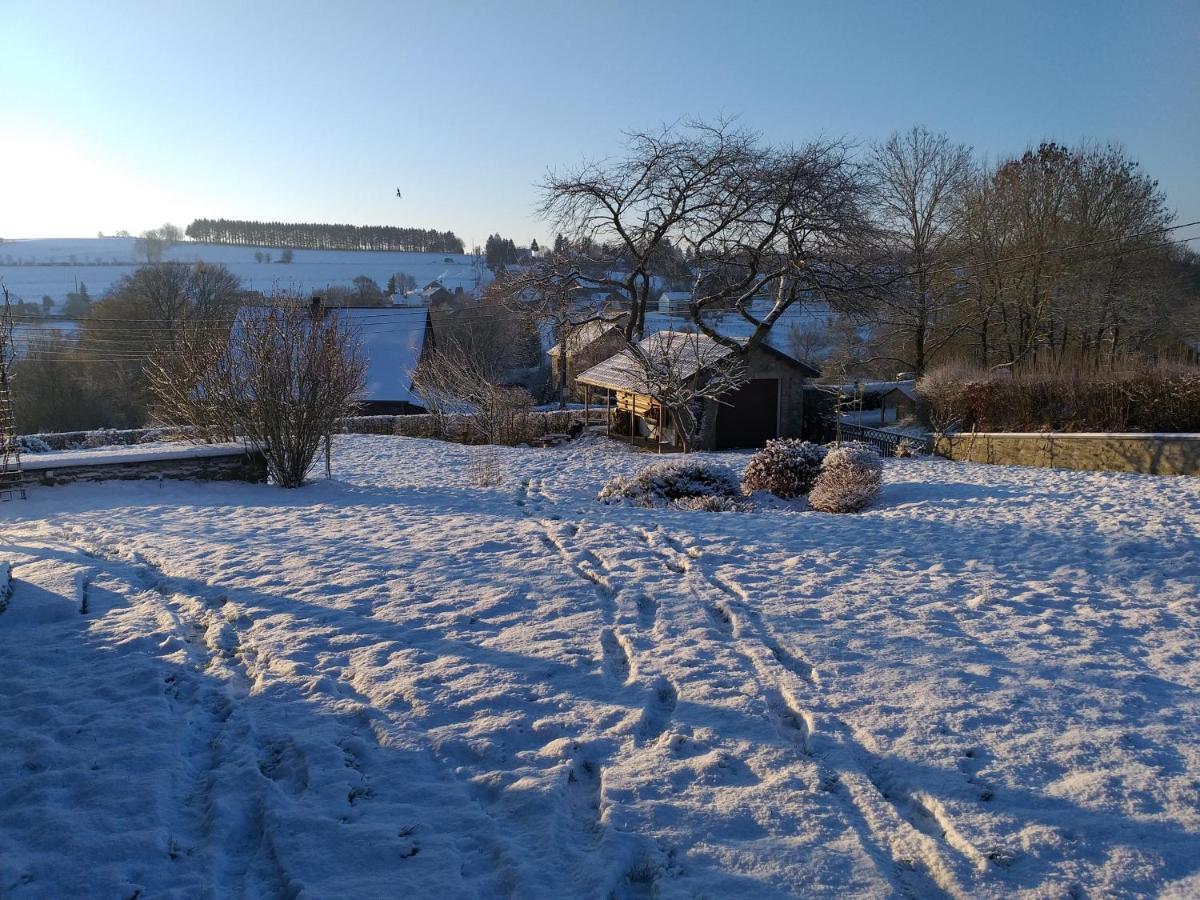 Gite L'Ecole De Ma Mere Villa Bertogne Eksteriør bilde