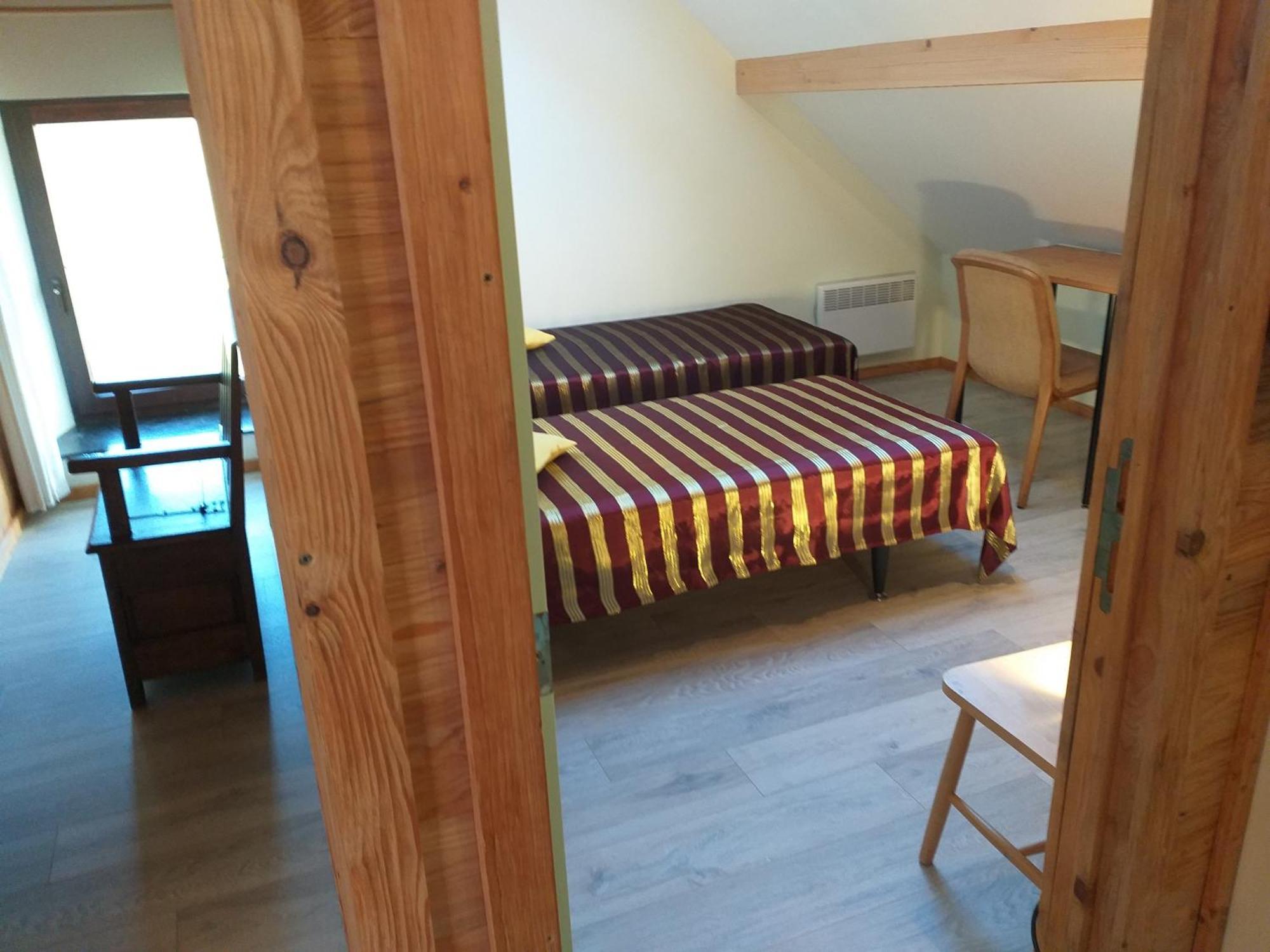 Gite L'Ecole De Ma Mere Villa Bertogne Eksteriør bilde